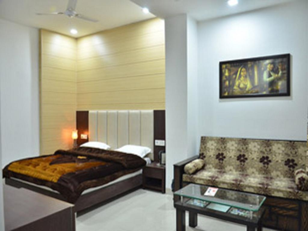 Hotel Popular Amritsar Room photo